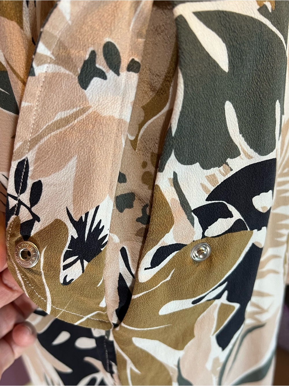 🤎rag & bone Silk “Victoria” Tropical Print Pants - Picture 7 of 8